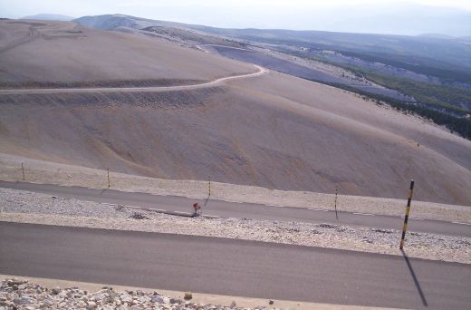 Jan nadert de Mont Ventoux